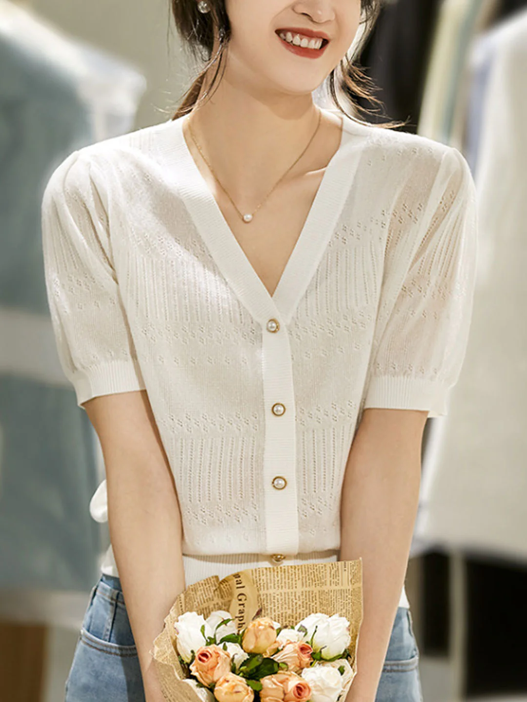 Elegant V-neck Cutout Knit Short Sleeve Top