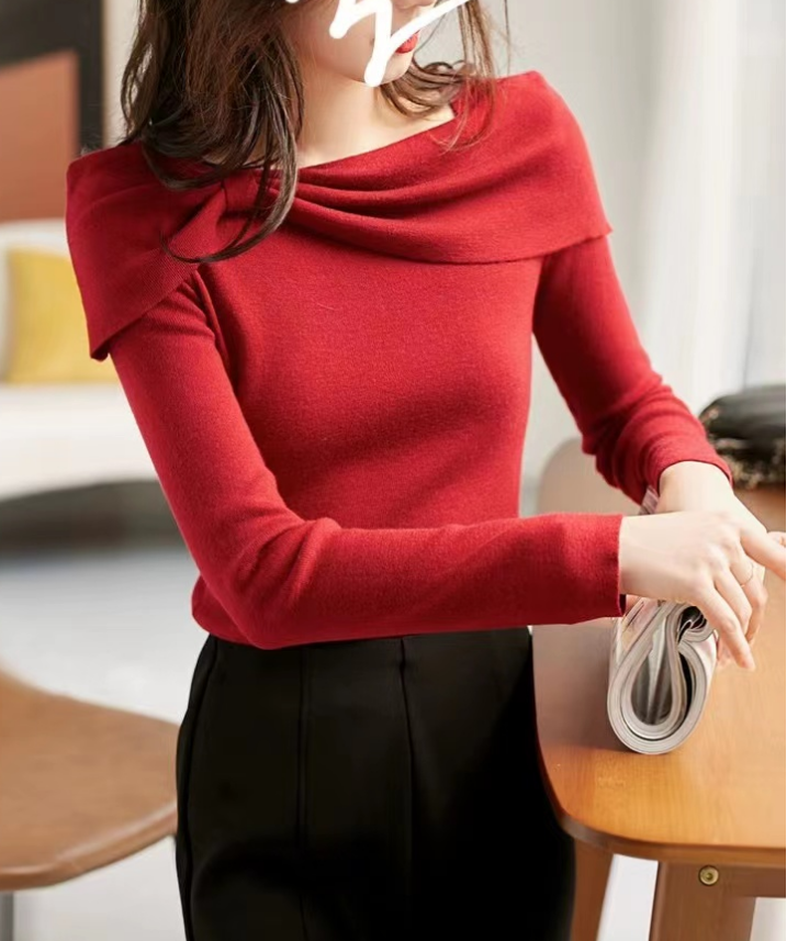 Elegant White Square Neck Bow Knit Top