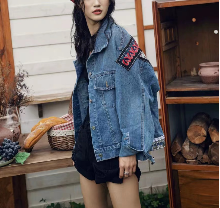 Bohemian Embroidered Willow Studded Short Denim Jacket