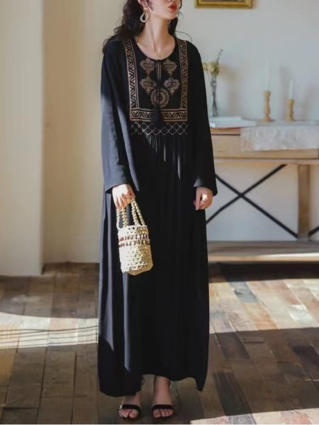 Bohemian Tie Embroidery Long Sleeve Long Dress