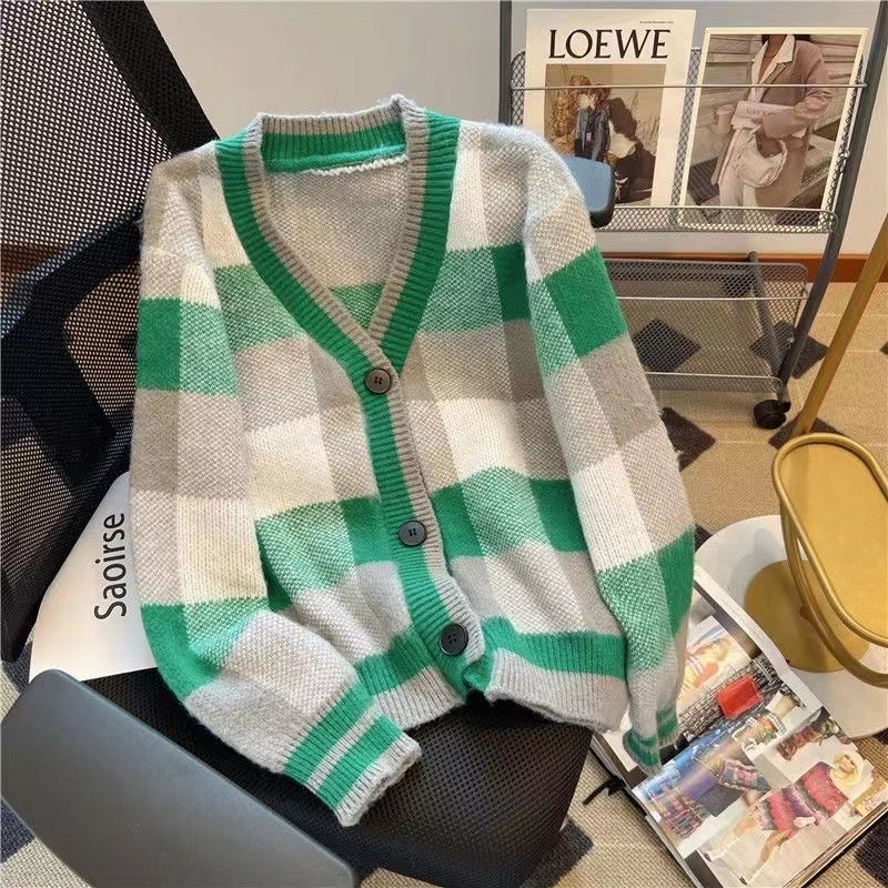 Clashing Plaid Loose Cardigan Sweater