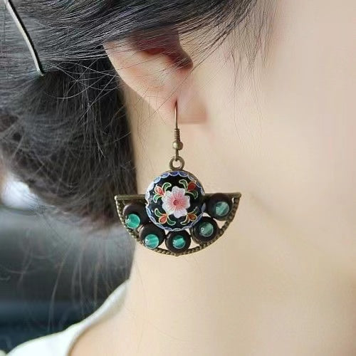 Elegant Fortune Fan Dangle Earrings