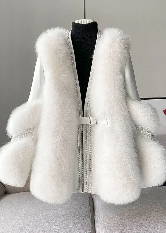 Women's White V-Neck Patchwork Plush Padded Jacket