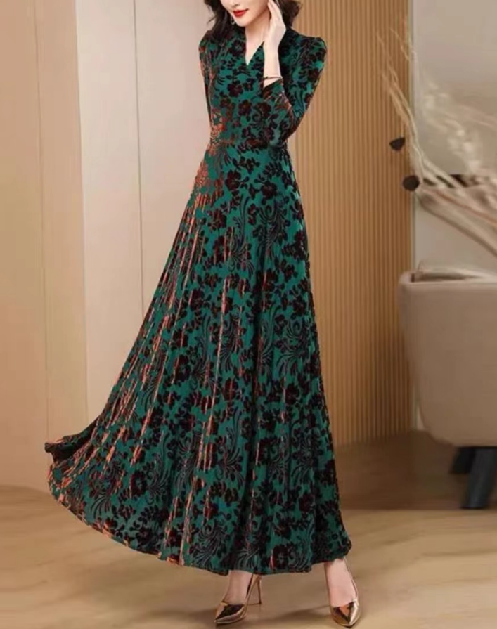 Chic Green V-Neck Printed Slim Party Extra Long Dress