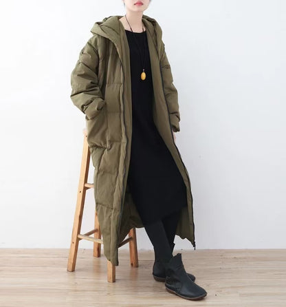 2025 autumn and winter green velvet original design literary retro coat