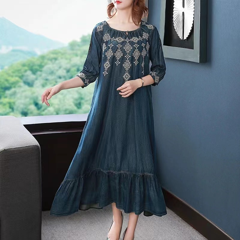 Art Blue O Neck Embroidered Denim Short Sleeve Dress