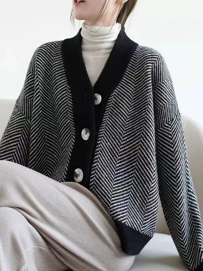 Elegant Cardigan Clashing Colours Knitted Thickened Sweater