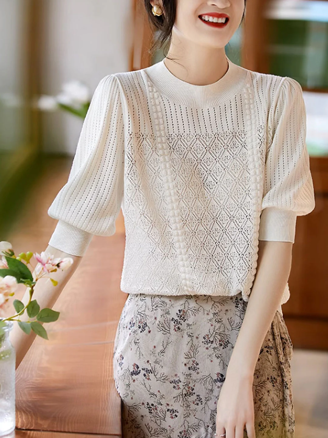 Elegant Lantern Sleeve Knit Top