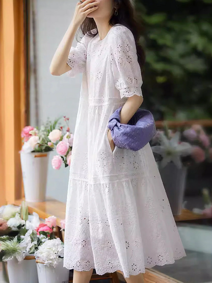 French Round Neck Bubble Sleeve Short Sleeve Empty Lace Dress