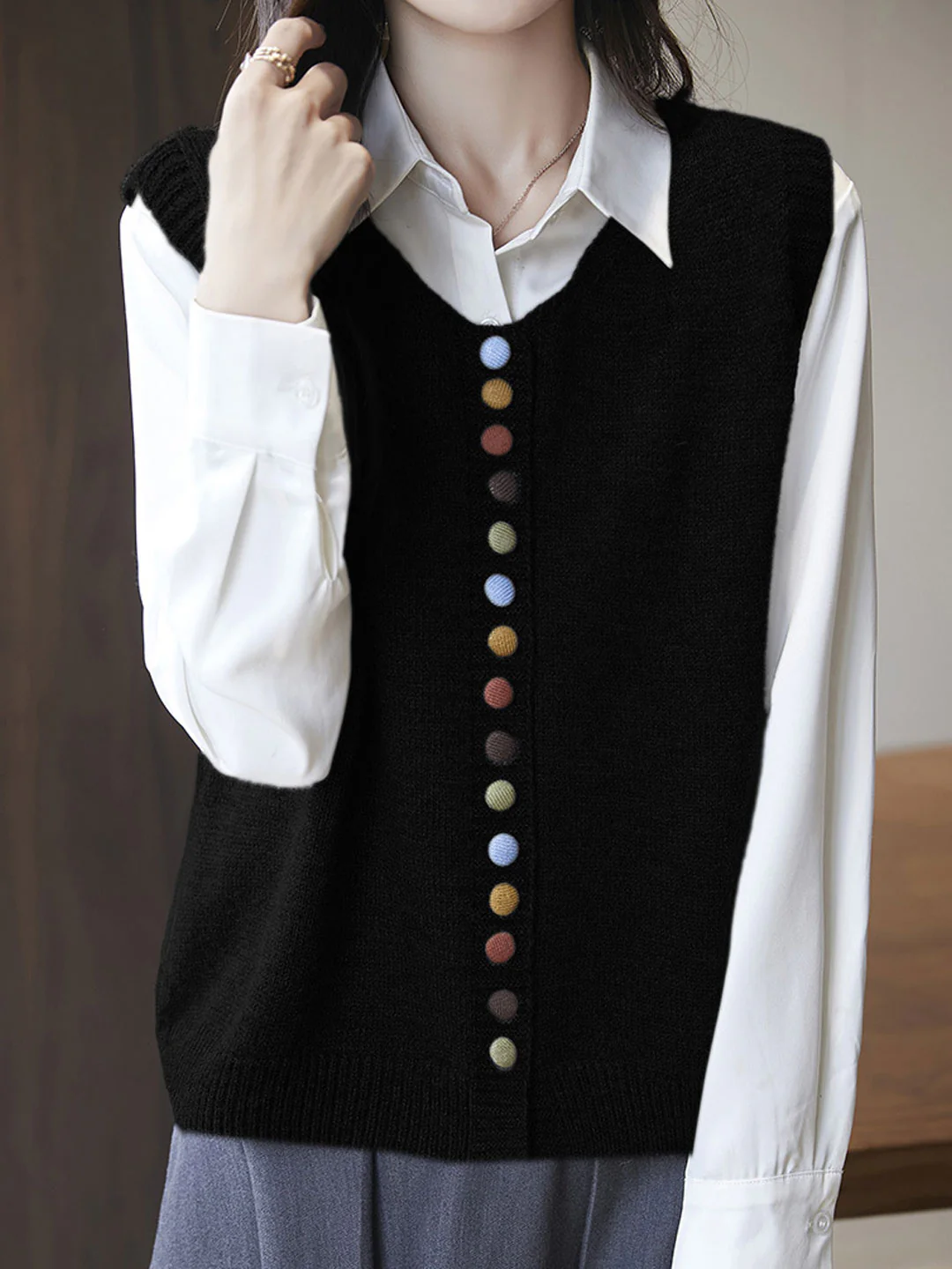 Women's Vintage Crew Neck Knit Vest