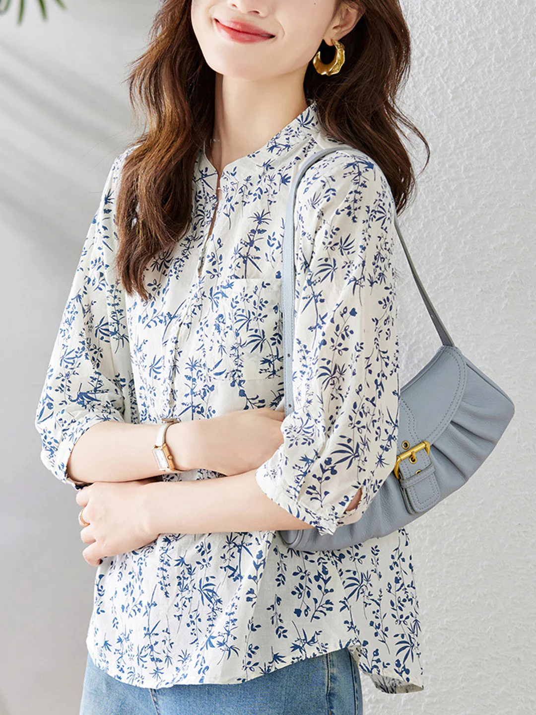 Elegant Round Neck Floral Print Blouse Top