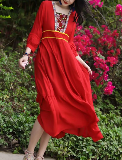 Loose Embroidered Color-Crossing Tie Dress