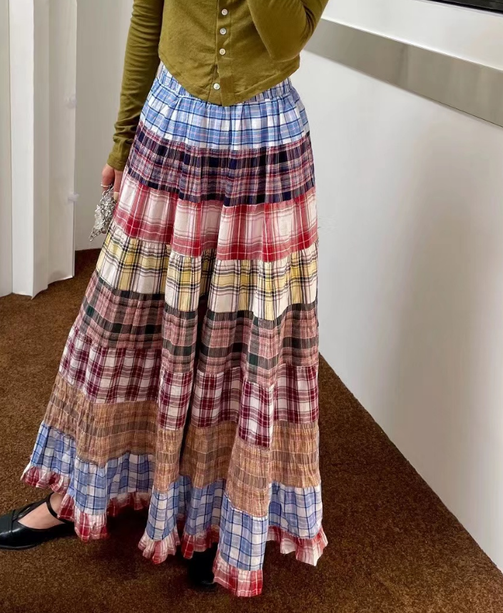 High-waisted plaid splicing color collision big swing skirt