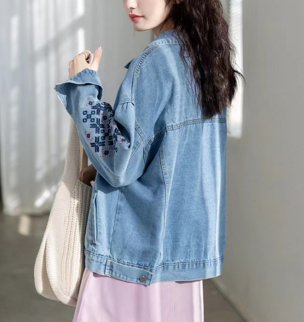 Casual Embroidered Geometric Color Clash Denim Jacket