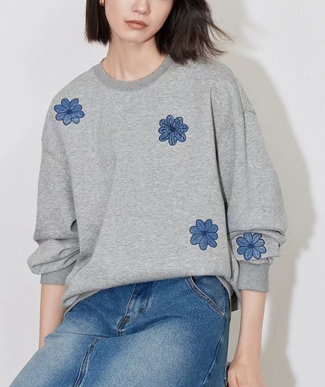 Simple Embroidered Floral Long Sleeve Sweatshirt