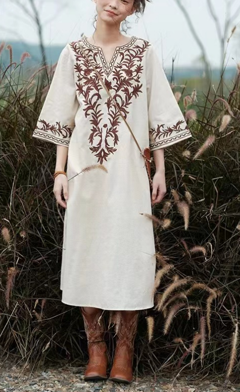 Bohemian V Zero Embroidery Short Sleeve Midi Dress