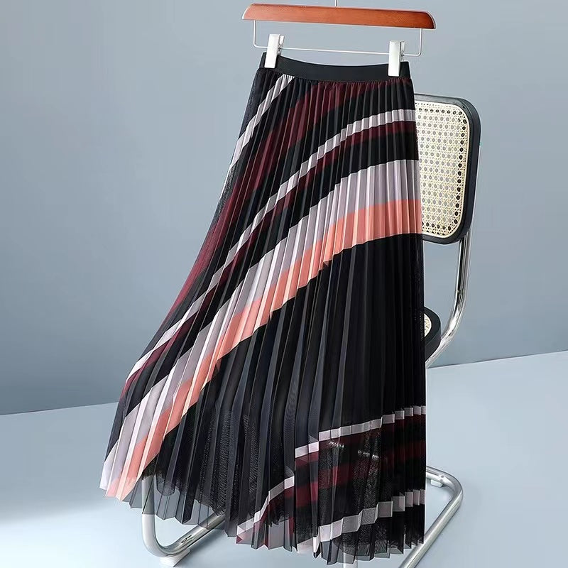 Loose Sporty Color-Blocked Striped High-Waisted Skirt