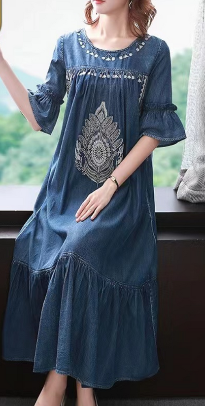 O Neck Embroidered Denim Short Sleeve Dress