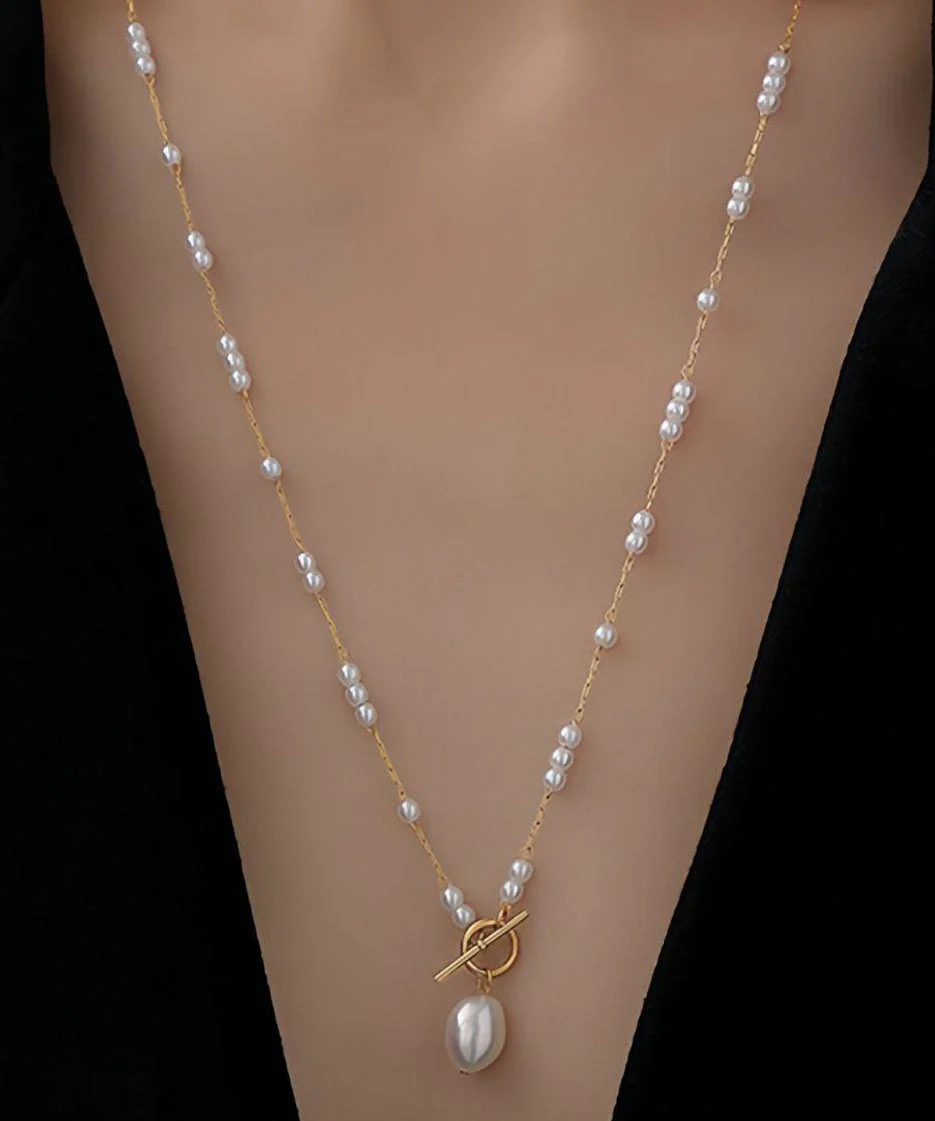 Golden Pearl Pendant Necklace