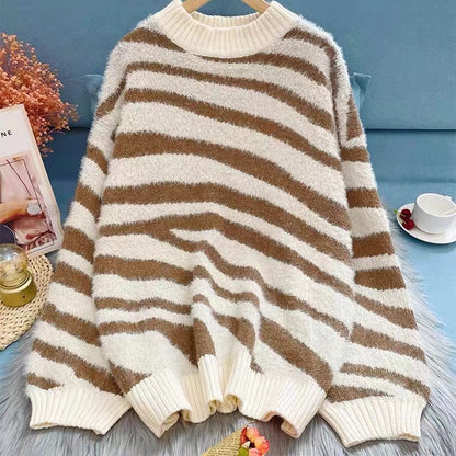 Geometric White Striped Pullover Sweater