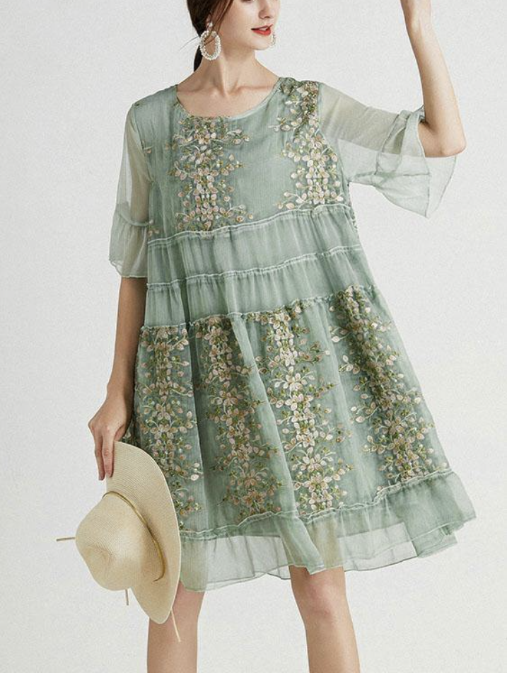 Embroidered O Neck Flared Sleeve Short Sleeve Dress