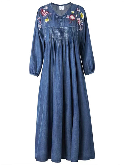 Loose V-Neck Embroidered Button Shredded Pleat Long Sleeve Dress