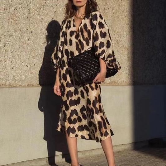 Loose V Sexy Neck Leopard Print Lantern Sleeve Dress