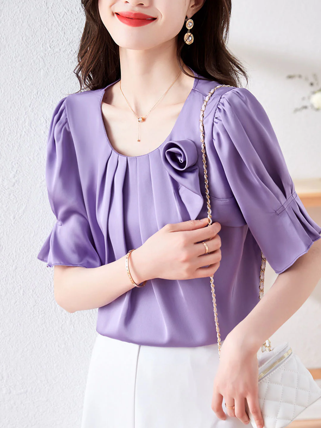 Elegant Round Neck Floral Satin Chiffon Short Sleeve Blouse Top