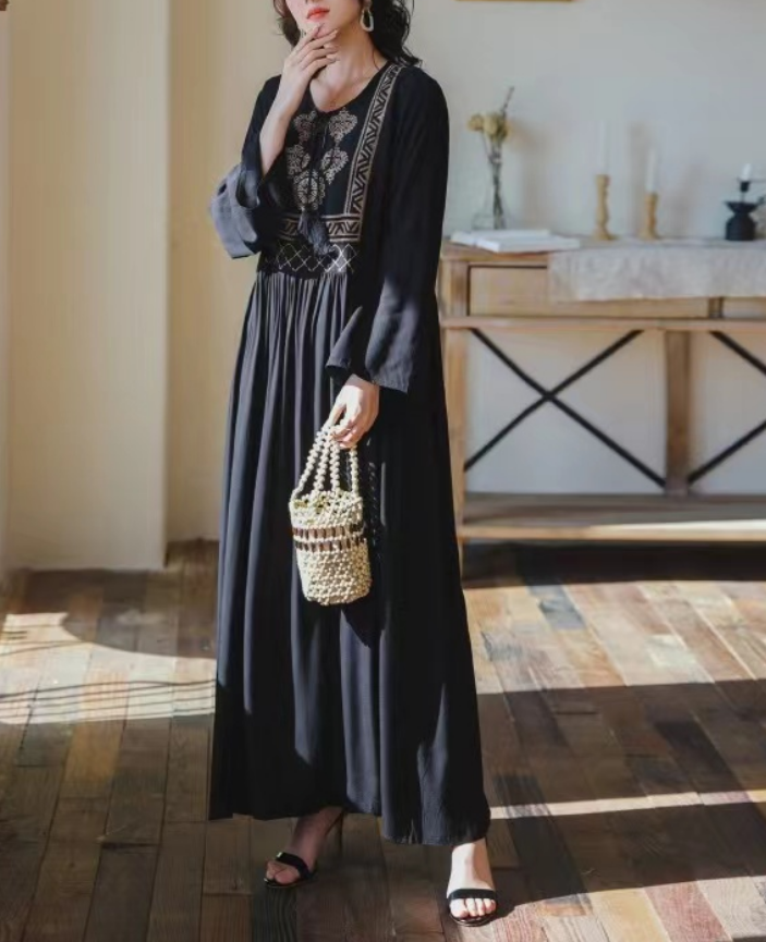 Bohemian Tie Embroidery Long Sleeve Long Dress