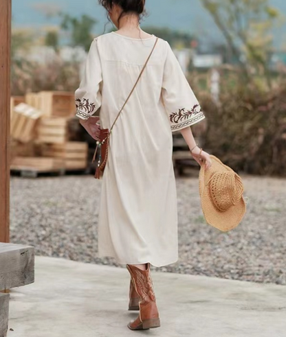 Bohemian V Zero Embroidery Short Sleeve Midi Dress