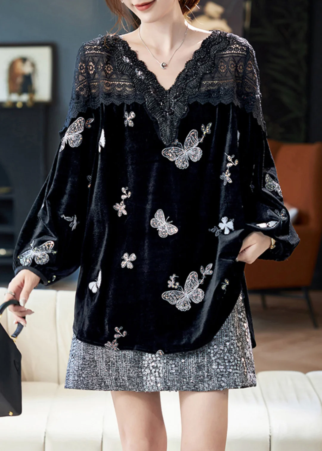 Women's Plus Size V Neck Lace Butterfly Patchwork Velvet Top Spring