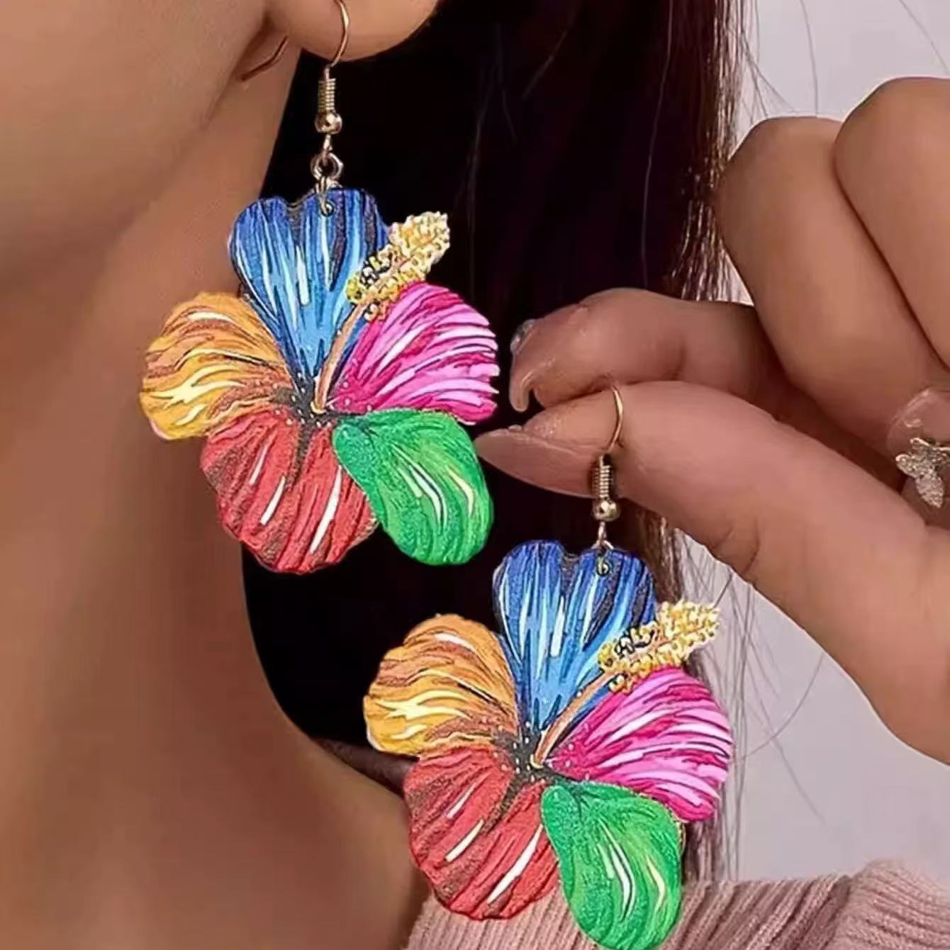 WoWomen's Flower Color Clash Drop Earrings Summer