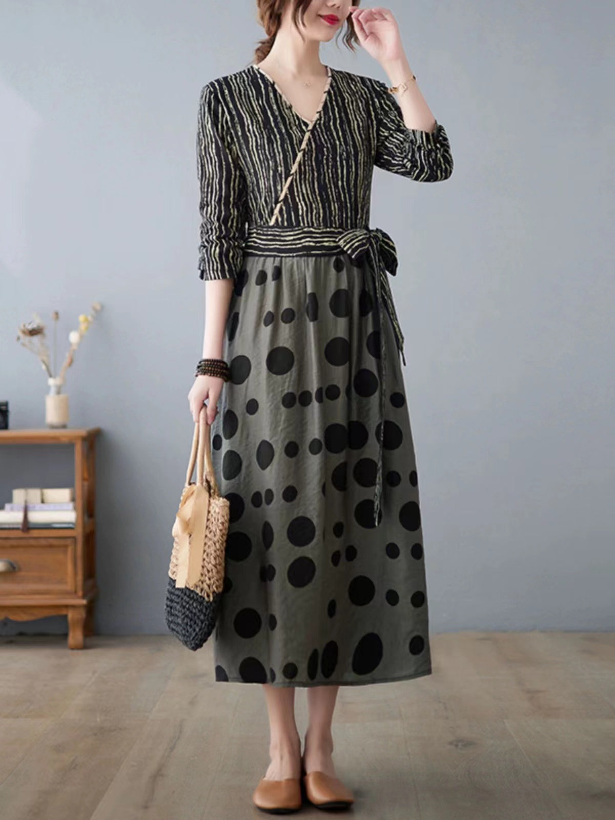 Elegant V-Neck Patchwork Polka Dot Tie Dress Short Sleeve