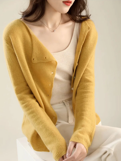 Elegant round neck knit long sleeve cardigan