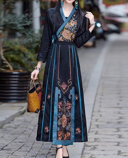 Elegant Vintage Embroidered Floral Pleated Skirt