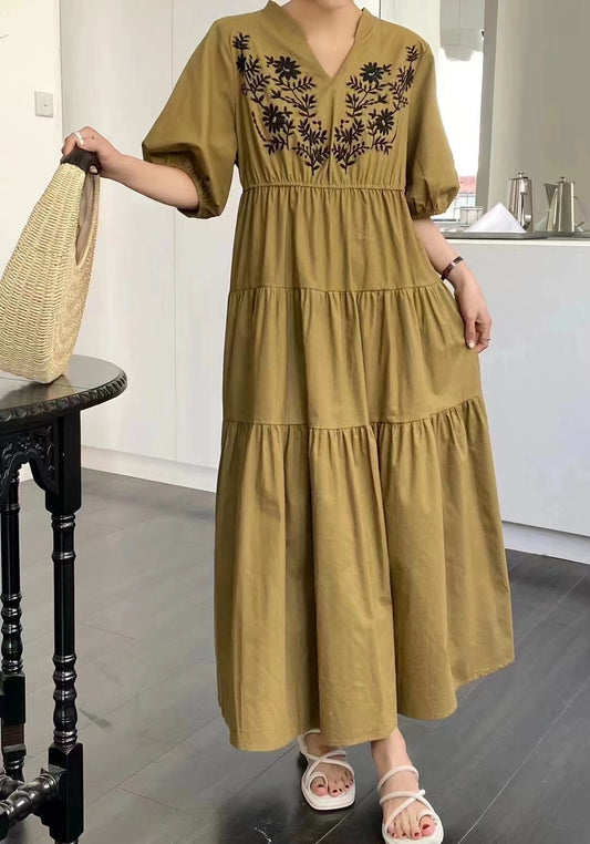 Elegant V-neck embroidered short sleeve dress